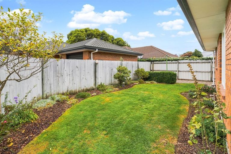 Photo of property in 28 Grampian Street, Casebrook, Christchurch, 8051