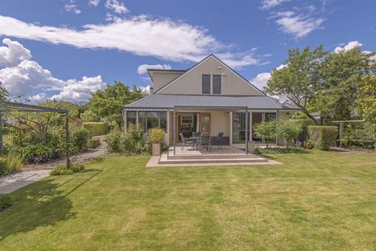 Photo of property in 1 Le Cascina Lane, Riccarton, Christchurch, 8011