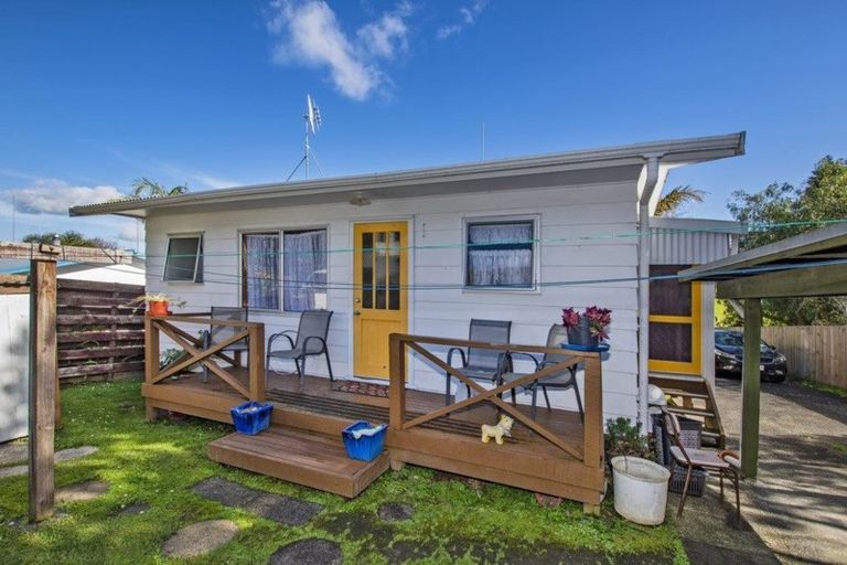 Photo of property in 61b Ross Street, Onerahi, Whangarei, 0110