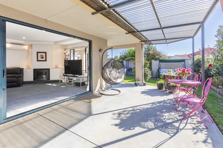 Photo of property in 8 Park Lane, Greenmeadows, Napier, 4112