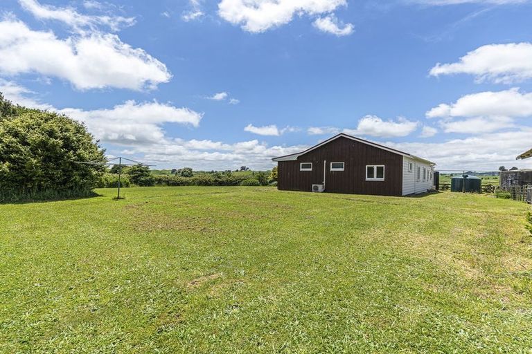 Photo of property in 99 Mangaotea Road, Ratapiko, Inglewood, 4390