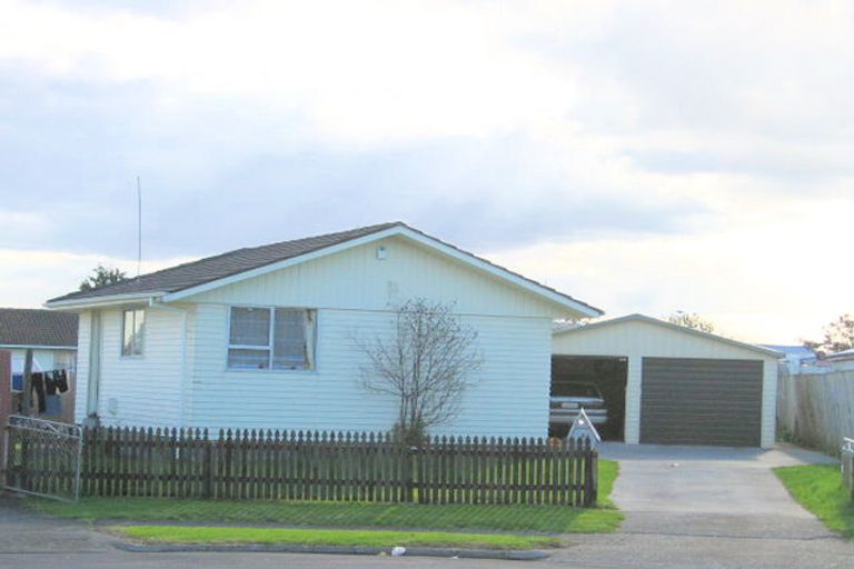 Photo of property in 63 Zelda Avenue, Clover Park, Auckland, 2023