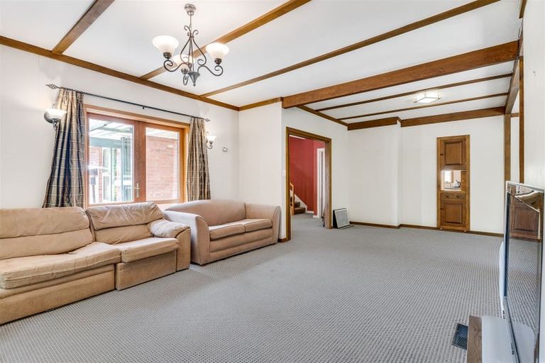 Photo of property in 58 Grahams Road, Burnside, Christchurch, 8041