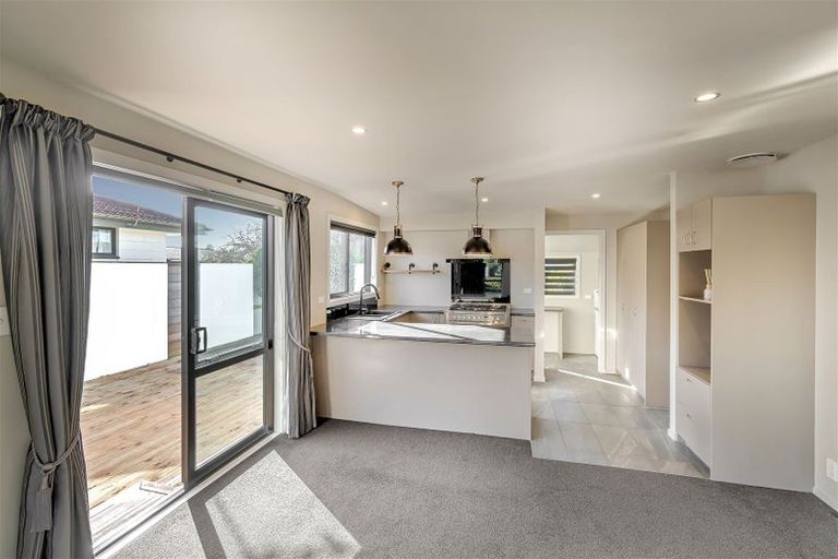 Photo of property in 16 Trevor Street, Hornby, Christchurch, 8042