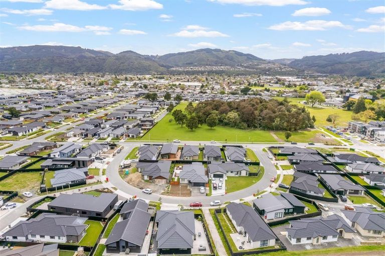 Photo of property in 12 Fenwick Crescent, Wallaceville, Upper Hutt, 5018