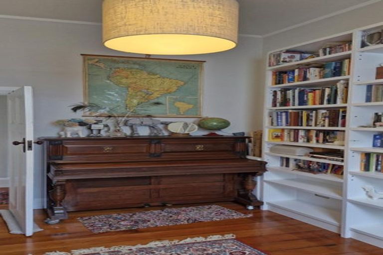 Photo of property in 186 Hutt Road, Petone, Lower Hutt, 5012