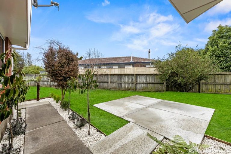 Photo of property in 60 Orrick Crescent, Avondale, Christchurch, 8061