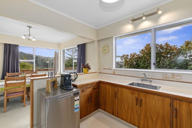 Photo of property in 26 Dalton Grove, Stokes Valley, Lower Hutt, 5019