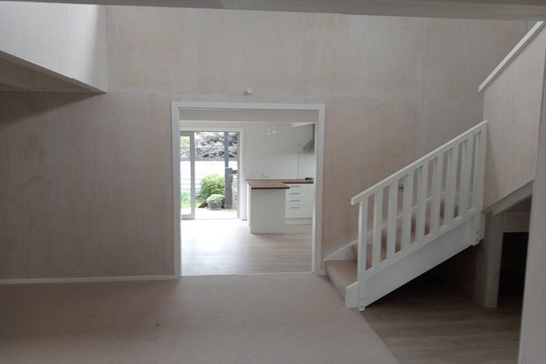 Photo of property in 1 Gray Street, Pukerua Bay, 5026