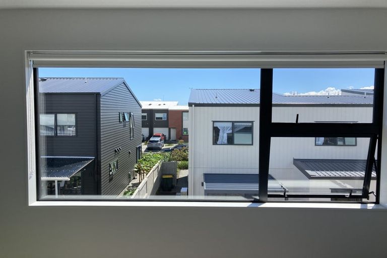Photo of property in 6 Paterae Lane, Flat Bush, Auckland, 2019