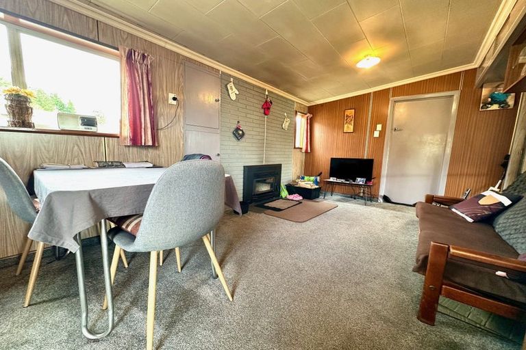 Photo of property in 19 Wyre Street, Kaitangata, 9210