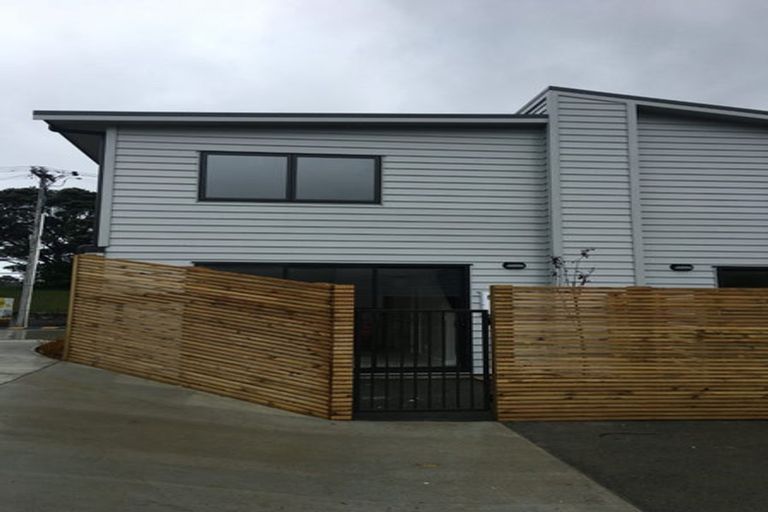 Photo of property in 62a Broderick Road, Johnsonville, Wellington, 6037