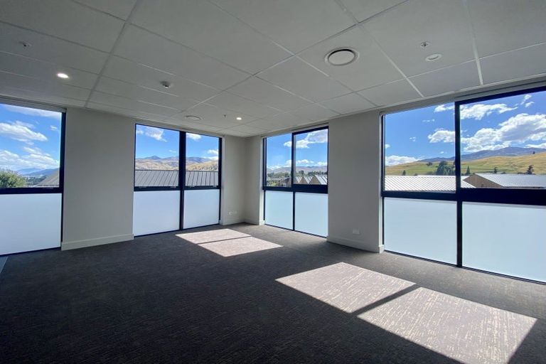 Photo of property in 1/14 Twelfth Avenue, Tauranga South, Tauranga, 3112
