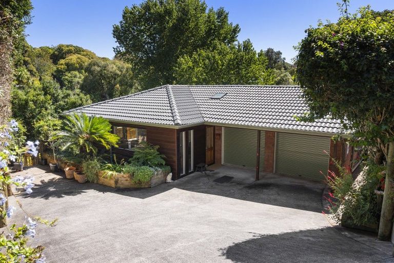Photo of property in 3/7 Aries Place, Shelly Park, Auckland, 2014