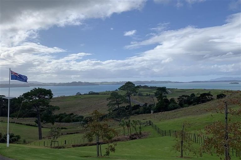 Property details for 97 Martins Bay Road, Mahurangi East, Warkworth, 0982