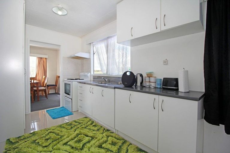 Photo of property in 24 Vetori Place, Clover Park, Auckland, 2023
