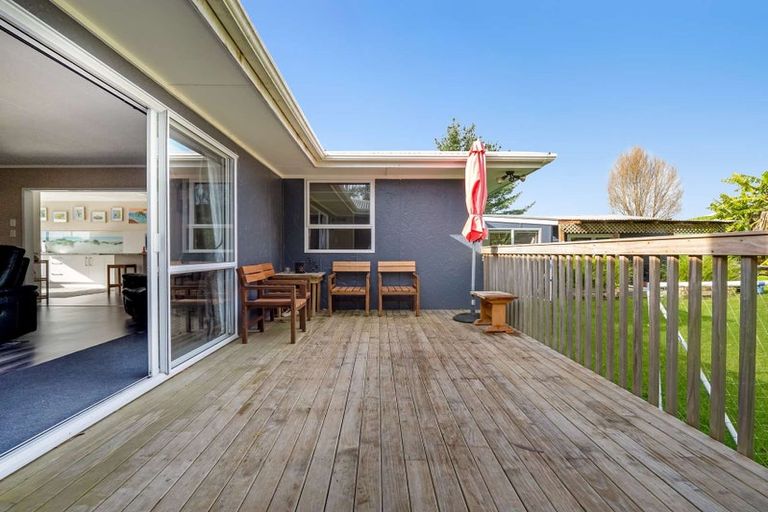 Photo of property in 318 Inland Road, Helensville, 0875