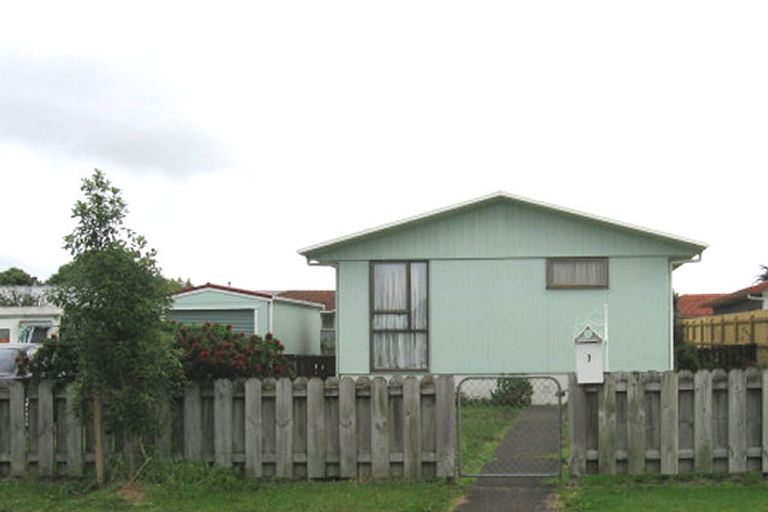 Photo of property in 3 Afton Place, Ranui, Auckland, 0612
