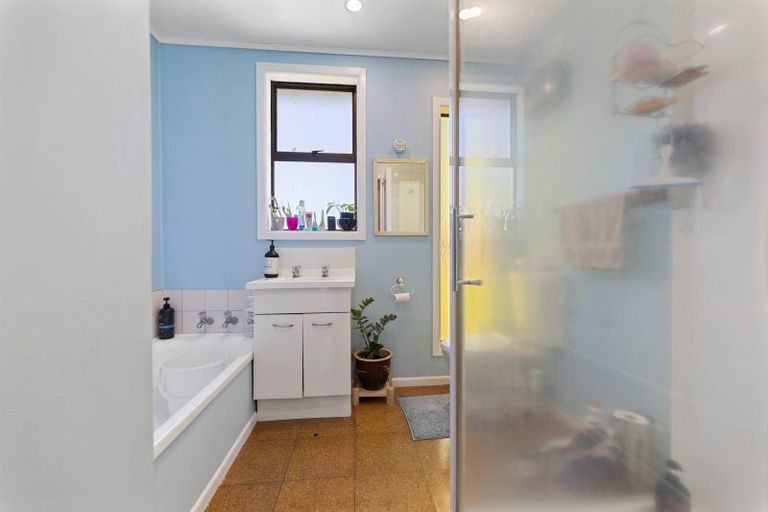 Photo of property in 21 Glendevon Place, Tokoroa, 3420