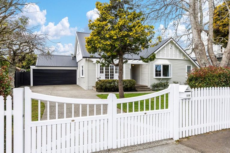 Photo of property in 106 St Heliers Road, Saint Heliers, Auckland, 1071