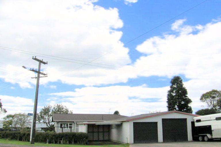 Photo of property in 21 The Crescent, Waihi Beach, 3611