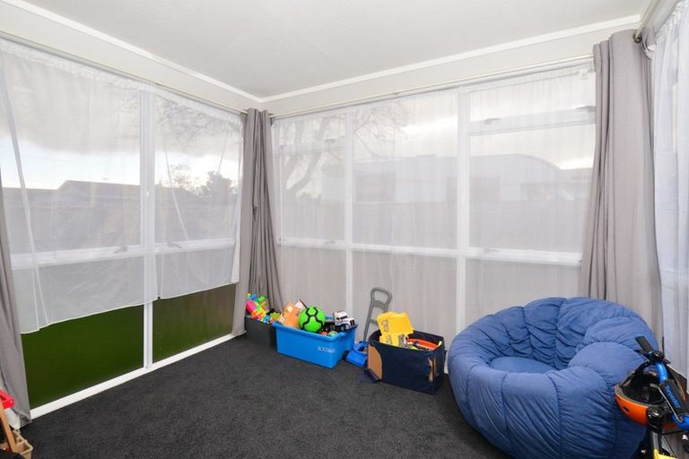 Photo of property in 1b Oak Avenue, Nawton, Hamilton, 3200