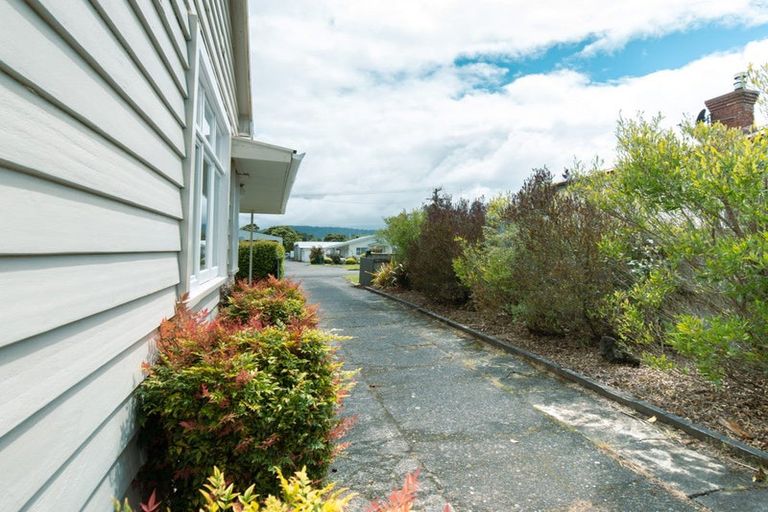 Photo of property in 19 Moore Street, Ohakune, 4625