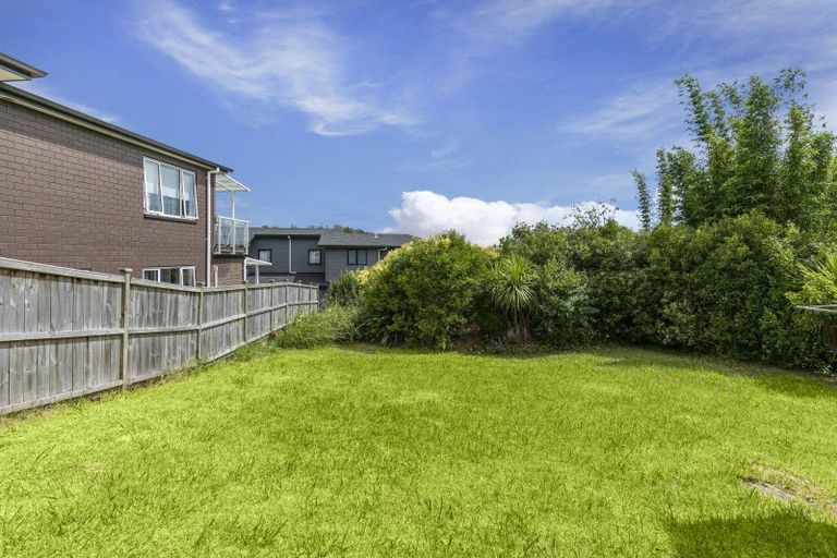 Photo of property in 3 Sunrise Avenue, Murrays Bay, Auckland, 0630