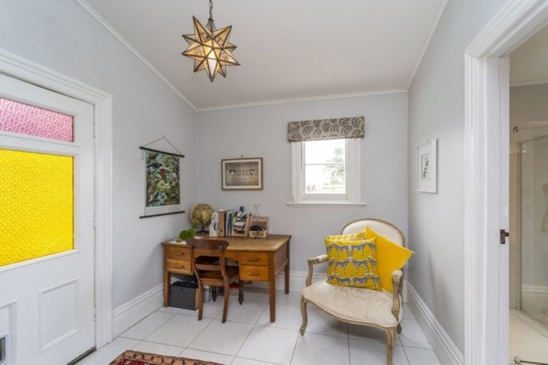 Photo of property in 27 Rhodes Street, Carterton, 5713