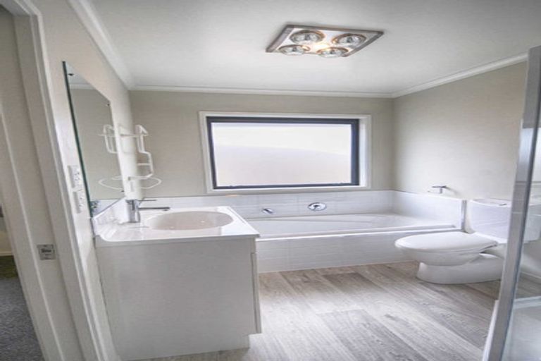 Photo of property in 12 Liddington Drive, Rolleston, 7615