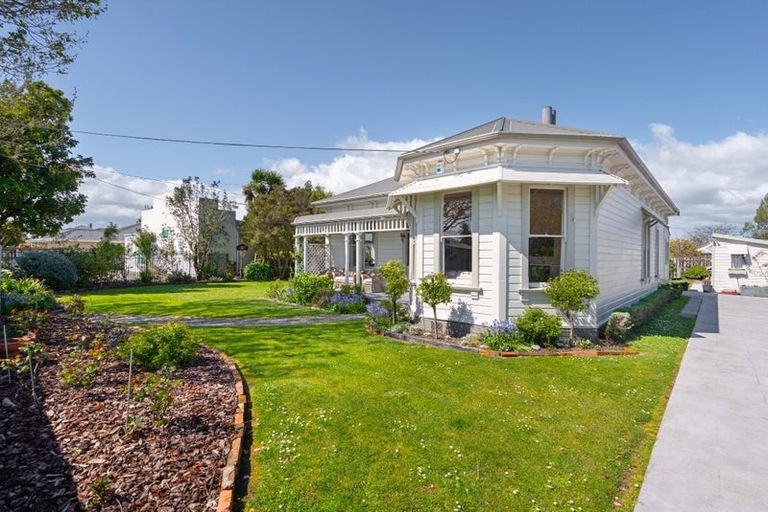 Photo of property in 17 Hogg Crescent, Masterton, 5810