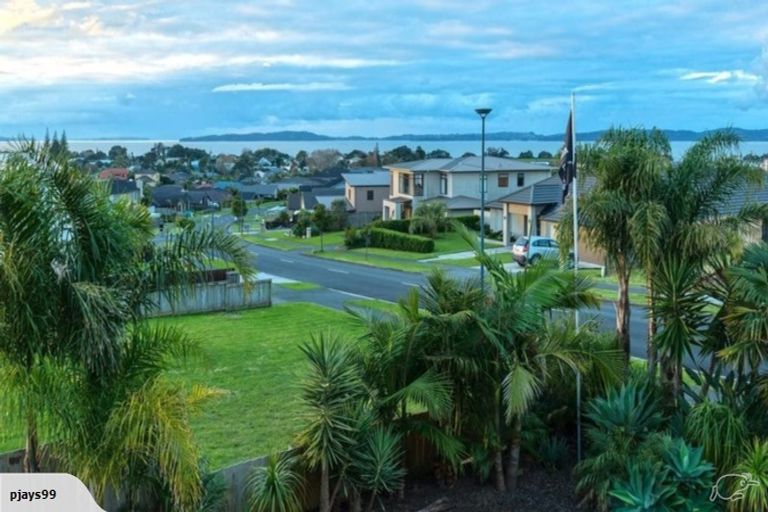 Photo of property in 24 Intrepid Crescent, Beachlands, Auckland, 2018