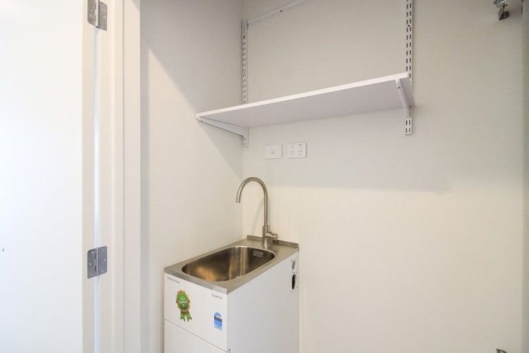 Photo of property in 902/212 Willis Street, Te Aro, Wellington, 6011