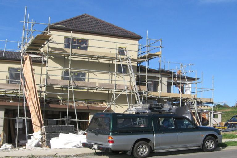 Photo of property in 88 Medallion Drive, Oteha, Auckland, 0632