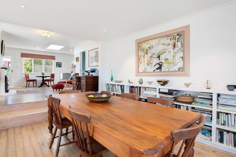 Photo of property in 32 Tahi Street, Mapua, 7005