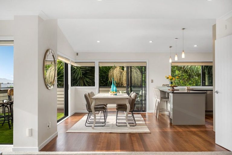 Photo of property in 2/32 Gills Road, Bucklands Beach, Auckland, 2014