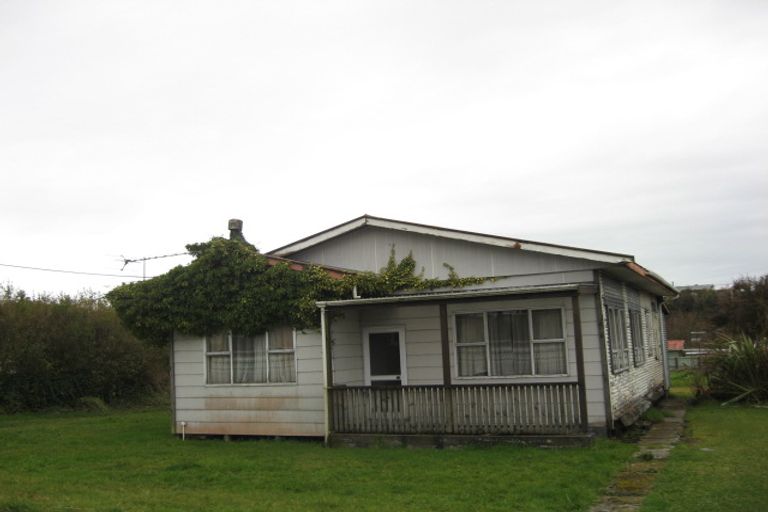 Photo of property in 2 Duncan Street, Runanga, 7803