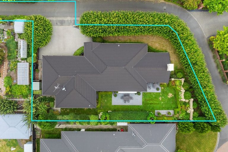 Photo of property in 8 Lime Tree Lane, Harewood, Christchurch, 8051