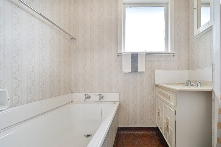 Photo of property in 201 Nikau Street, Saint Leonards, Hastings, 4120