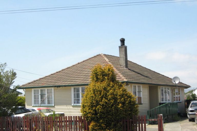 Photo of property in 22 Merrington Crescent, Aranui, Christchurch, 8061