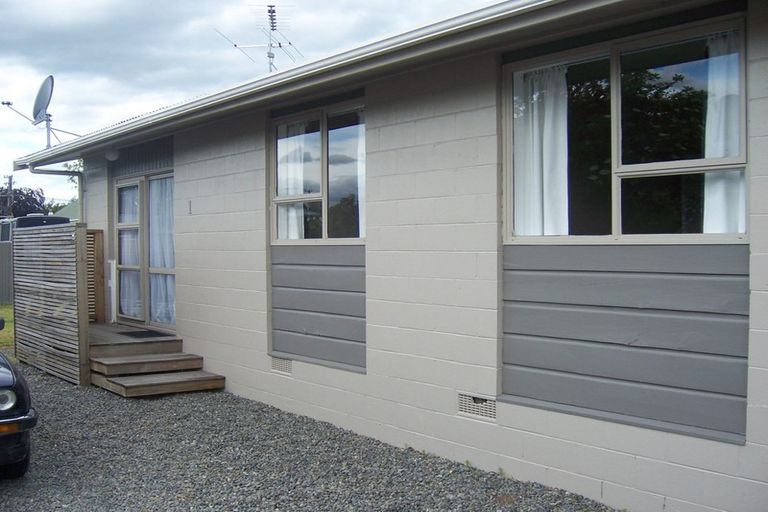 Photo of property in 3-5 Booth Street, Carterton, 5713