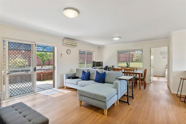 Photo of property in 26 Medvale Avenue, Flat Bush, Auckland, 2019