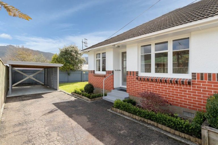 Photo of property in 28d Dunns Street, Silverstream, Upper Hutt, 5019