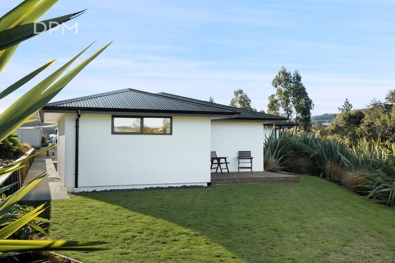 Photo of property in 41 Grandvista Drive, Green Island, Dunedin, 9018