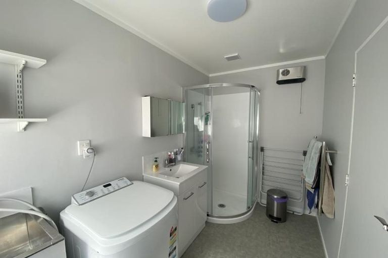 Photo of property in 15b Florio Terrace, Tawa, Wellington, 5028