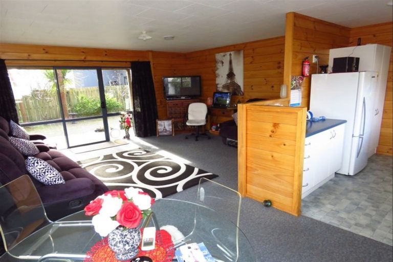 Photo of property in 31 Ngahue Crescent, Carters Beach, Westport, 7825