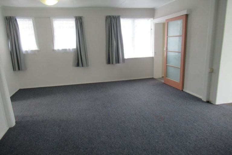 Photo of property in 1291 High Street, Taita, Lower Hutt, 5011