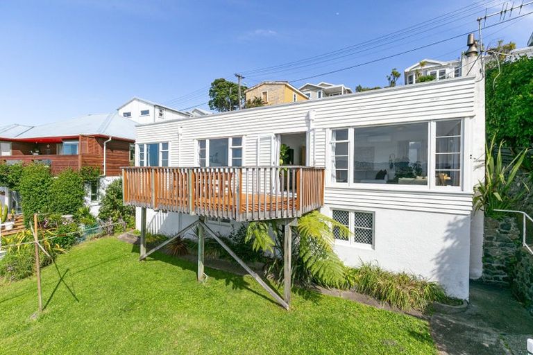 Photo of property in 29 View Road, Houghton Bay, Wellington, 6023