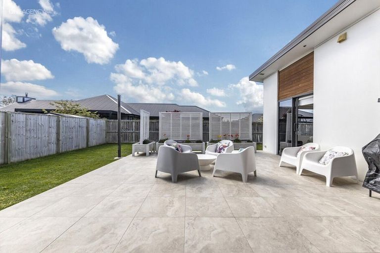 Photo of property in 52 Beachvale Drive, Kaiapoi, 7630