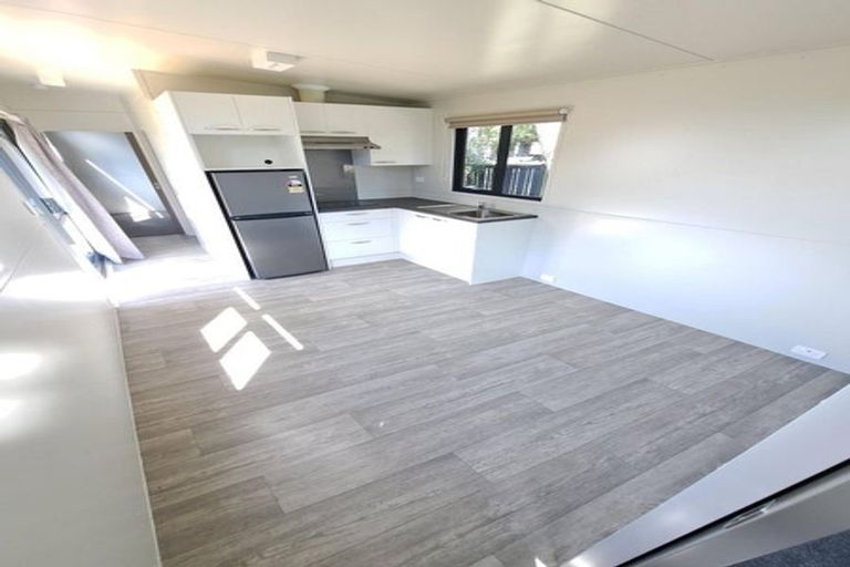 Photo of property in 9 Snowden Place, Opaheke, Papakura, 2113